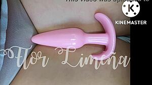 i play alone at work with toys