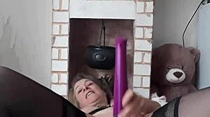 A special dedication session is held for Mr. Mamour with enthusiastic participants.