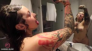 Крутышки наслаждаются минетом большим черным членам в межрасовом веселье