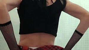 teen crossdressing solo in gay amateur scene