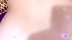 I watch my couple xoạc nhau on webcam passionately