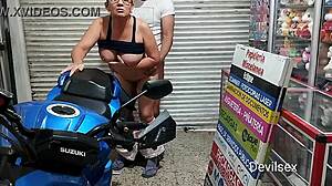 I got caught masturbatin behind the bars, oh no