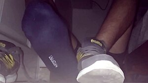 Wow, blue sweaty socks and barefeet covered in cumshot!