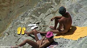 beach couple sex is so hot!