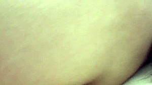 Lihat wanita Cina dewasa ini ngewe dan jari-jari di jalan Benxi?