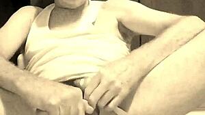 thomas odea, gay pornstar, shows off monster cock in solo