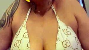 I sweat in the gym, my pussy dripping wet with horniness