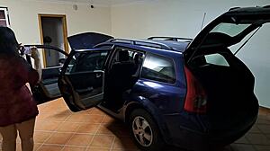 Istri latina tutup deal mobil sama pembeli di tempat tidur