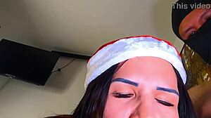 hotwife craves more men for gangbang 😏