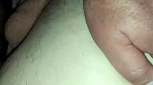 what's happening when friends have sexo together?