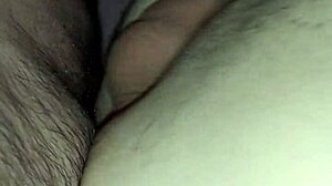 what's happening when friends have sexo together?