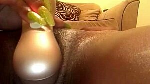mrsfeedme plays with her creamy pussy for seven minutes