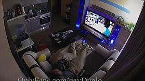 i'm watching this sexy homemade sex with big cock anal and blowjob.