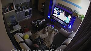 i'm watching this sexy homemade sex with big cock anal and blowjob.