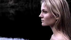 i saw dis supernatural sexy bikini girl swimmin, it wuz amazin