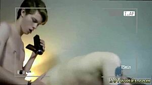 Indian Gay Buddies in Old vs Young Bareback Action