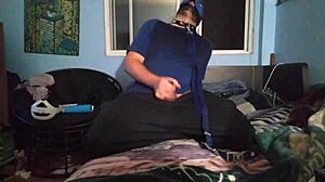 Watch Me Masturbate In My Chastity Cage!