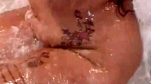 Look how I shake my big ass in the jacuzzi, come join the fun with this ebony latina.