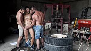 Intense Bareback Gay Orgy Action!