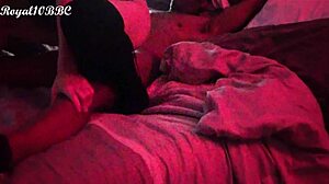 This milf sucks some good dick 😏