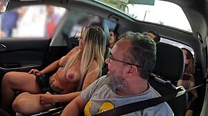 Evy Kethlyn joins our ride, packed car causing chaos on streets