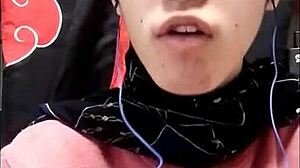 asian gay japanese guys chatting 😏