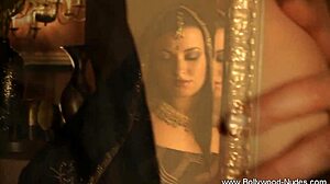 Indian MILF's arousing dance moves stir deep emotions