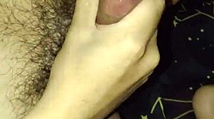 sục cặc bạn thân xuất tinh, gay