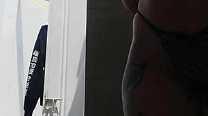 Colombiana Andaba Cachonda Mientras Se Duchaba