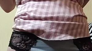 elza kom's pussy teasing in tight panties?