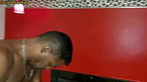 Giving blowjob to lover without condom