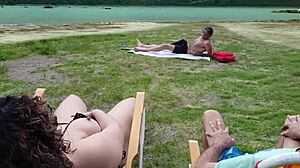 Watching a voyeur jerk off at the beach while I touch myself 😜