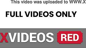 uhh, big booty latina ridin dildo on webcam, so hot