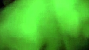 garanhão gay sendo passivo pela primeira vez em público