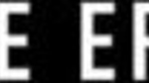 muscular milf masturbates with dildo at the gym