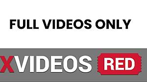 uhh, big booty latina ridin dildo on webcam, so hot