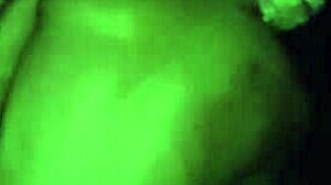 garanhão gay sendo passivo pela primeira vez em público