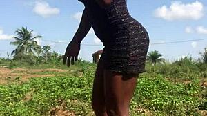 Crazy Bitch Twerks Big Ass Outdoor