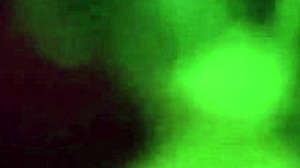 garanhão gay sendo passivo pela primeira vez em público