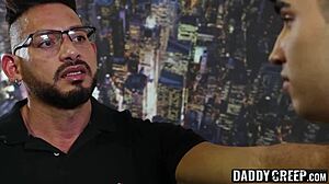 롭 퀸 털난 엉덩이 스텝대드 베어백 줘 자랑스러워