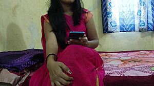 Desi Bhabhi Gets Shaved Pussy Cleaned by Salon Guy with Hindi Audio