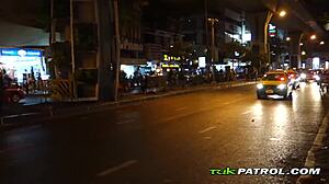 Full movie: A man meets an Asian woman in a tuk tuk and they have sex in different locations