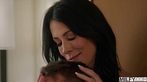 i see sweet mom reagan caring in this scene