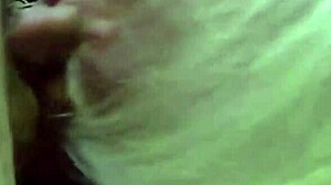 Grandpa Gives Closeup Head In This Detailed Gay Scene Part 1