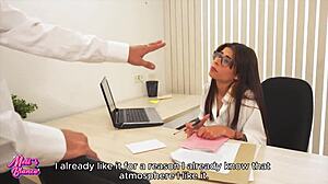 I Show Ass To Boss For Fuck Raise