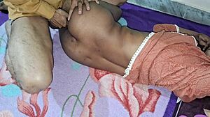 Hplace 업데이트 2024년 2월 25일, 젊은 브루넷 인도 아내 남편