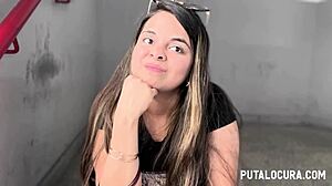 Putalocura catches Peruvian tetona on street for wild polvazo