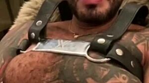 Viktor Rom celebrates 3650 days in the industry after winning a Grammy.