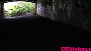 Oi, wanna see British soldier boys pound ass after sweaty training sessions?