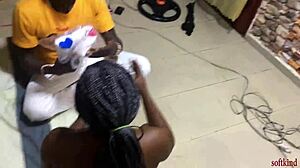 Home Delivery Ends with Pussy Pumping